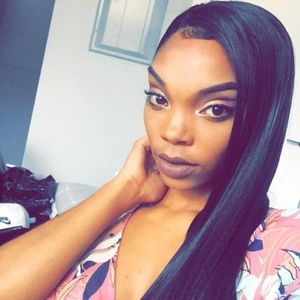 Meet your Posher, Alea